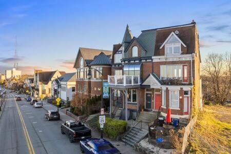 شقة Charming Studio-Panoramic View-Your Pittsburgh Sanctuary المظهر الخارجي الصورة